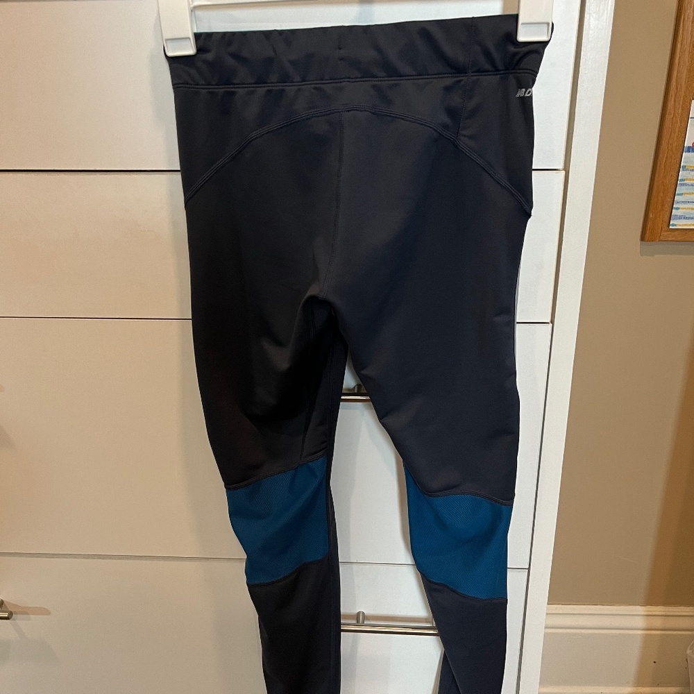 New Balance Athletic Leggings - Picture 3 of 5